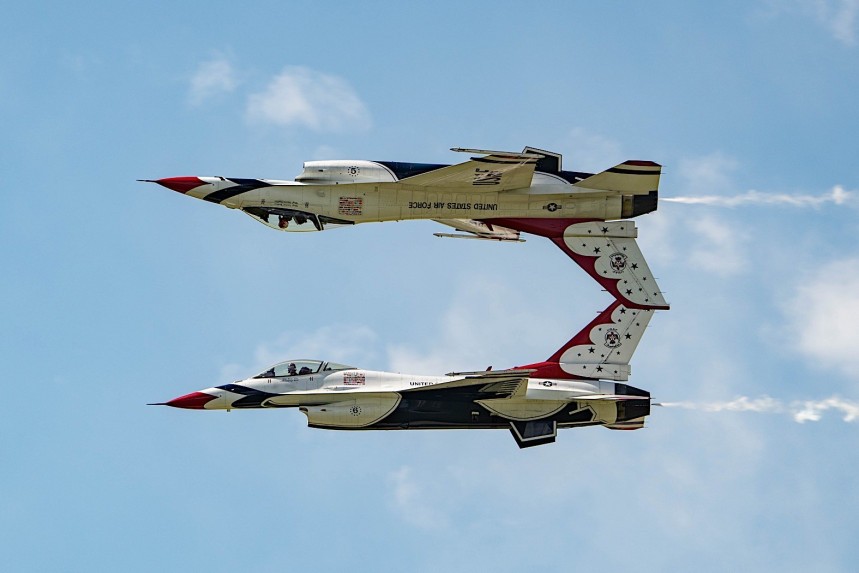 Thunderbirds F\-16 Fighting Falcons