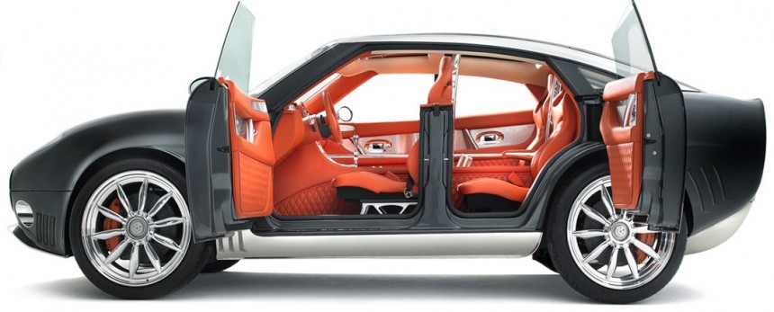 Spyker D8 Concept \- rear\-hinged doors for the rear occupants