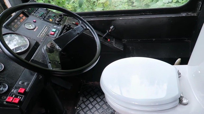Double\-Decker Was Converted Into a 3\-Bedroom Home, It Features a Toilet as a Driver's Seat