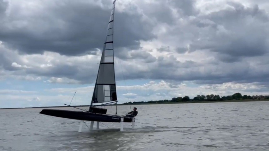 Drift Energy's flying yacht produced green energy in sea trials