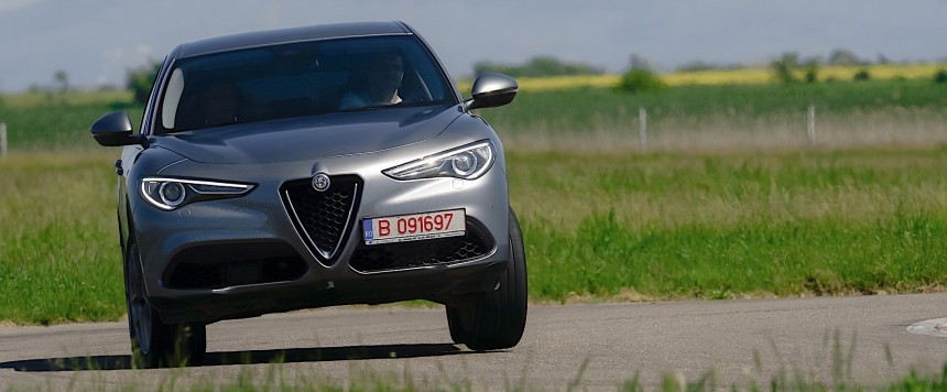 Alfa Romeo Stelvio tested on a track, the Giulia joins in on the fun