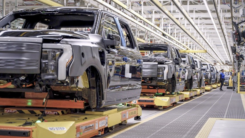 Ford F\-150 Lightning is already being produced and deliveries should start soon