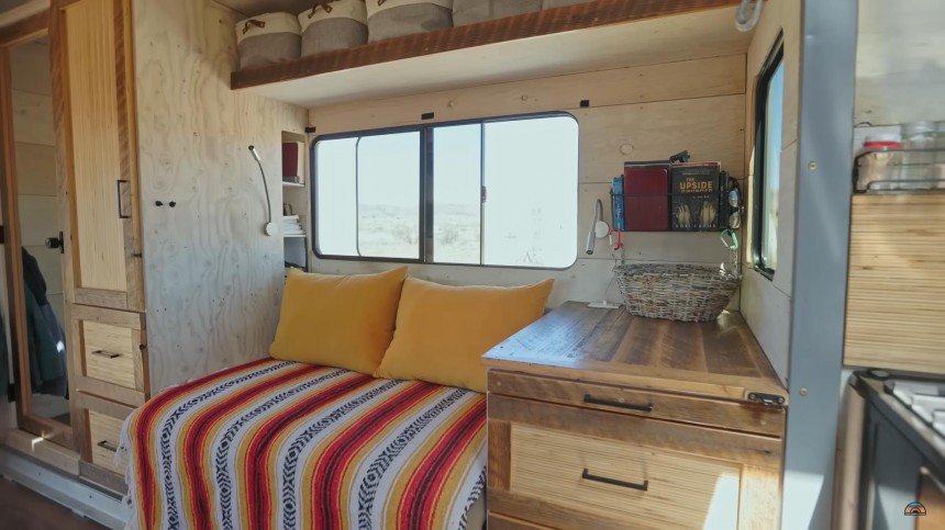 This Family Lives in a Fully\-Equipped, Off\-Grid 6x6 Military Vehicle With Two Slide\-Outs