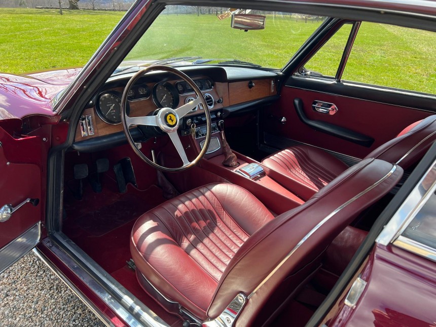 1964 Ferrari 330 GT 2\+2 Series 1