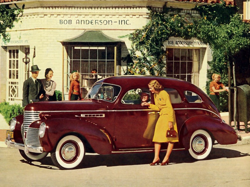 1939 DeSoto Deluxe Touring Sedan