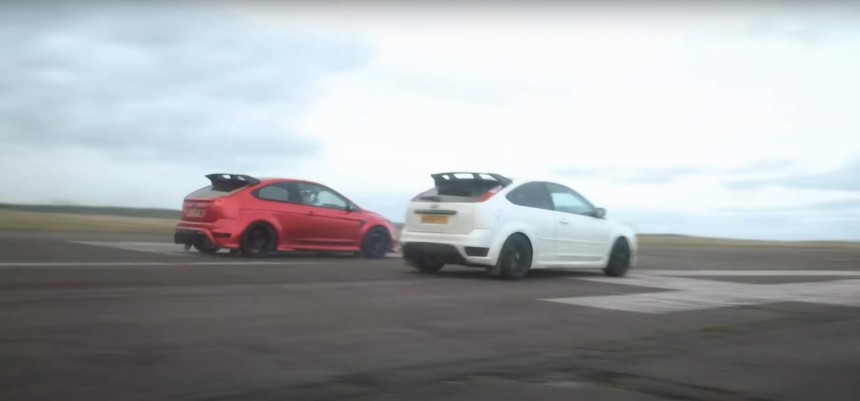 Ford Focs ST Vs Ford Focus RS drag race