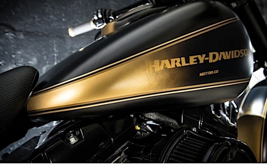 2016 Harley\-Davidson Breakout by Melk