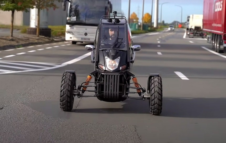 Futuristic Three\-Wheeled Vehicle