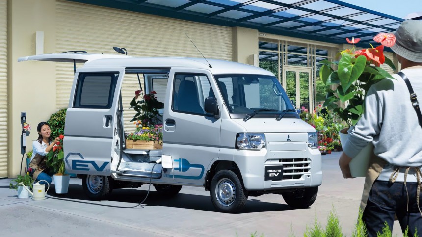 Mitsubishi lanzará el Minivan EV 2024 en diciembre