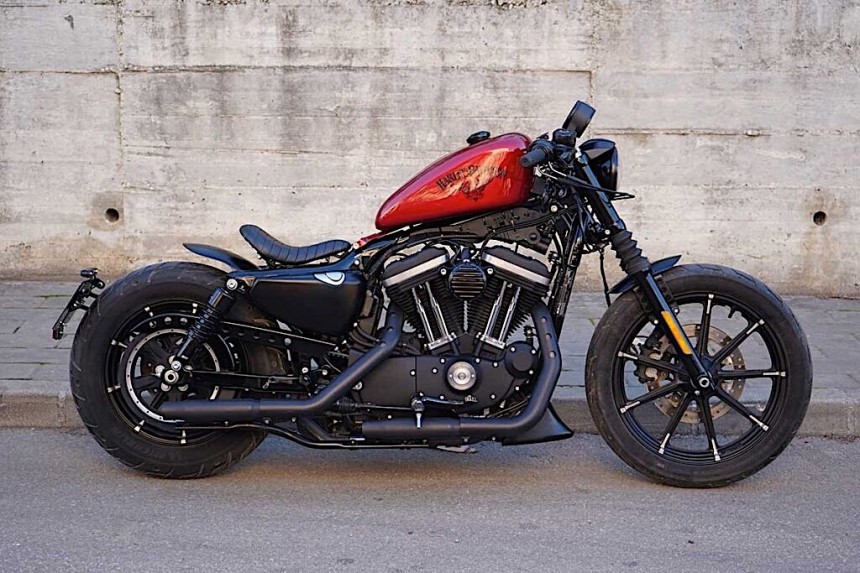 Harley\-Davidson Iron Red