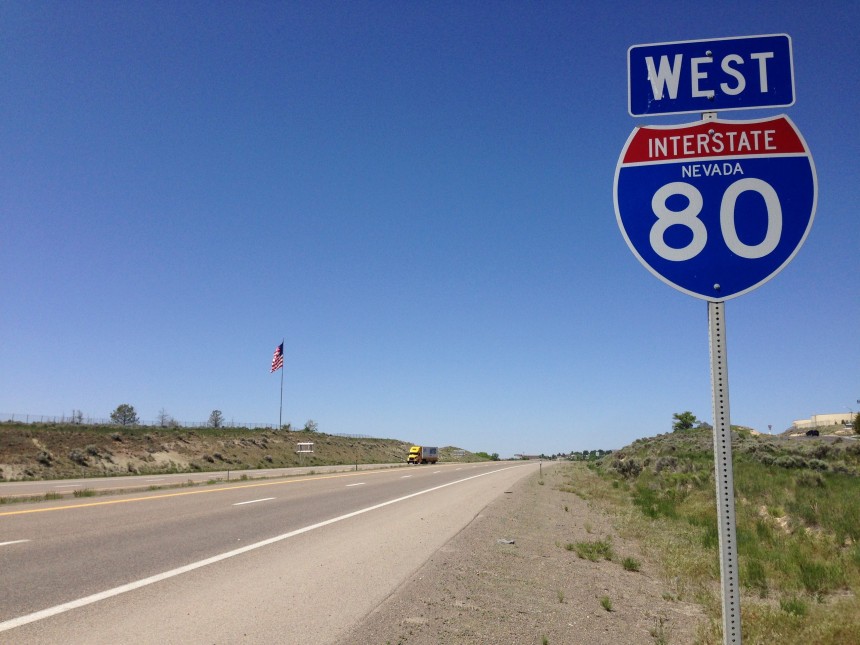 I\-80 Nevada Sign