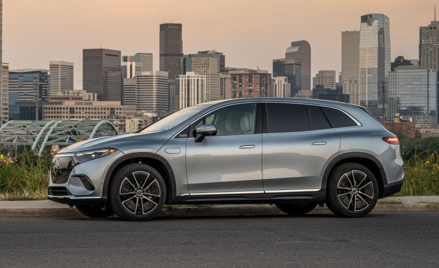 The real problem is that carmakers put on the market much bigger SUVs than people really need