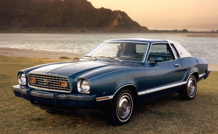 Ford Mustang II Coupe Ghia