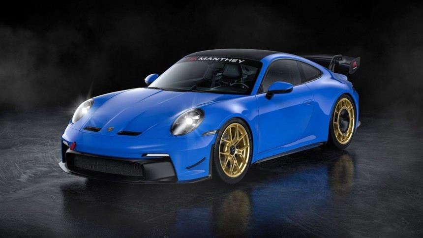 Christmas shopping list for 2022 includes MX\-5 and 911 GT3