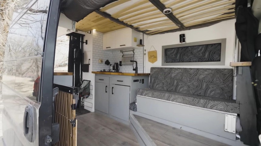 It May Not Look Like It, but This Compact Camper Van Can Cleverly Fit a Family of Four