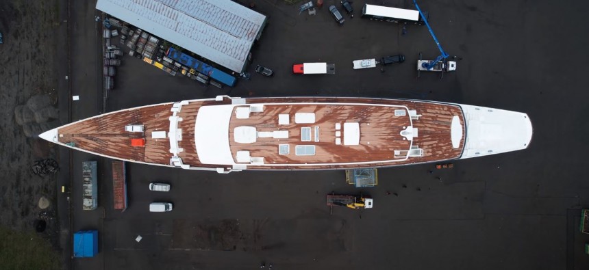Y721 will be the biggest sailing yacht in the world, and Jeff Bezos supposedly owns it