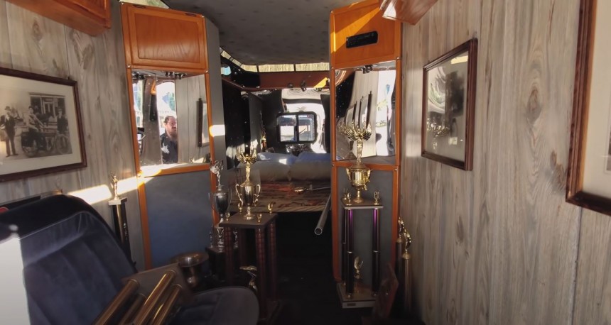 The KennyBilt or the Harley\-Davidson 9\-Wheel Camper is the most recognizable custom Harley