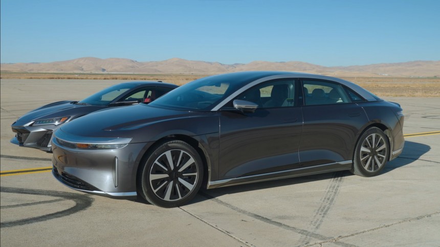 Lucid Air Grand Touring vs\. Acura NSX Type S
