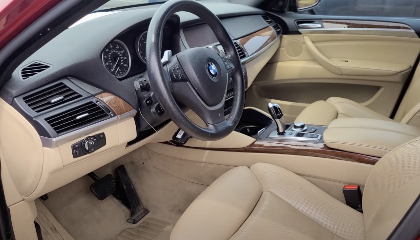2009 BMW X6 with "cracked" engine