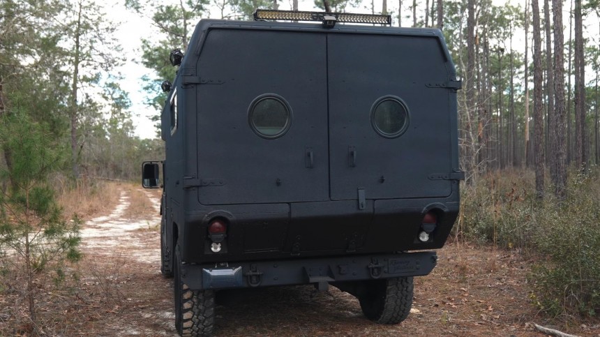 Mean\-Looking Humvee Hides a Deluxe and Modern Tiny Home Interior, It Even Has a Bathroom