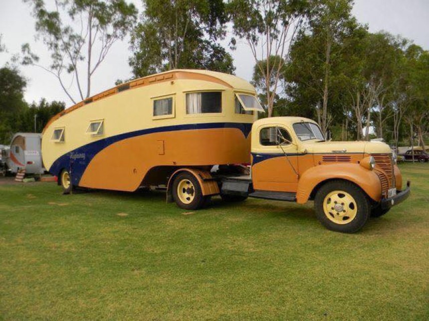 The 1949 Highway Palace, a one\-off fifth\-wheel rig with a sunken bathtub and spacious interiors