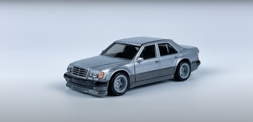 Mercedes\-Benz 500E Meets BMW M5 and Three More Cars in New Premium Hot Wheels Set