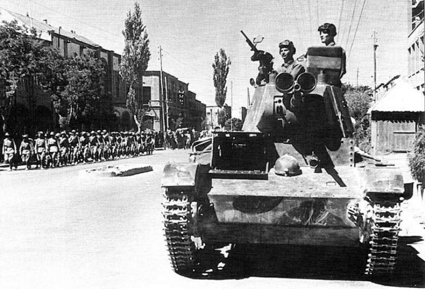 Soviet tank in Tabriz, Iran, September 1941