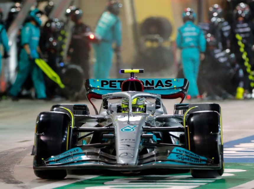 Mercedes problems after Bahrain GP\-2