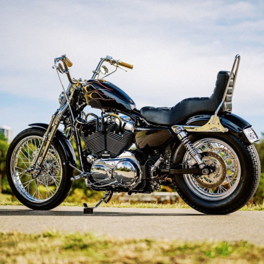 Modified Harley\-Davidson Sportster Seventy\-Two