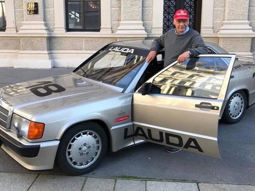 Niki Lauda\-driven Mercedes\-Benz 190 E