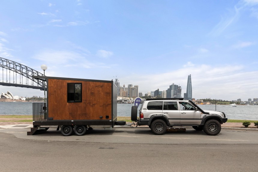 Work Mate off\-grid tiny office on wheels