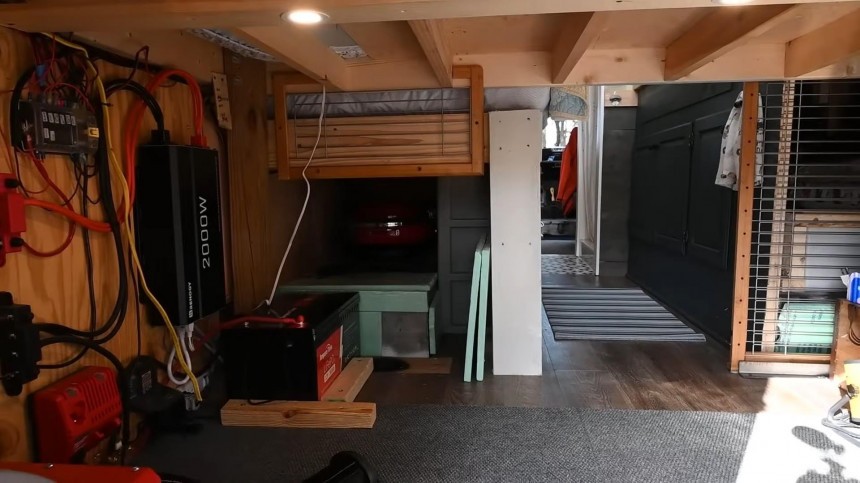 Old Bread Truck Hides a Feature\-Packed Living Space, It's a Perfect Stealthy Tiny Home