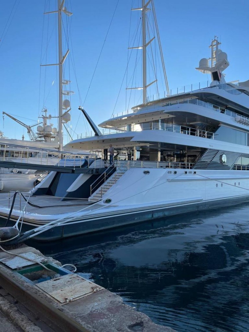 Royal Romance, a fully\-custom \$200 million megayacht, will be auctioned off after seizure