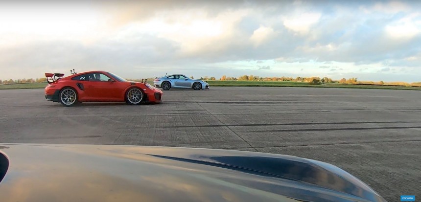 Porsche 911 3\-Way Battle\: Can a GT3 Outrun Two Turbo Rivals\?