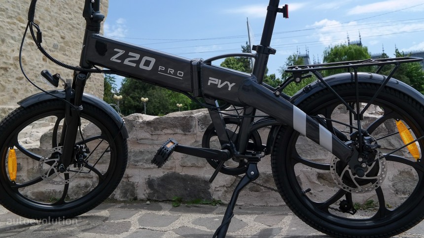 The PVY Z20 e\-bike is a budget\-friendly alternative for the daily commute, with a bunch of surprise features