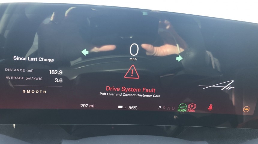 This is the message the Lucid Air presents when it has issues with the drive system