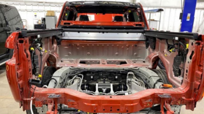 This Rivian R1T faced a \$42,000 repair for a fender bender\: even the back window was removed in the process
