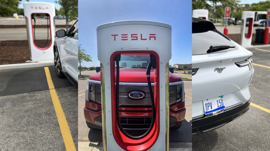 This should become a common scene starting in spring 2024\: Ford will use Tesla's Supercharging network