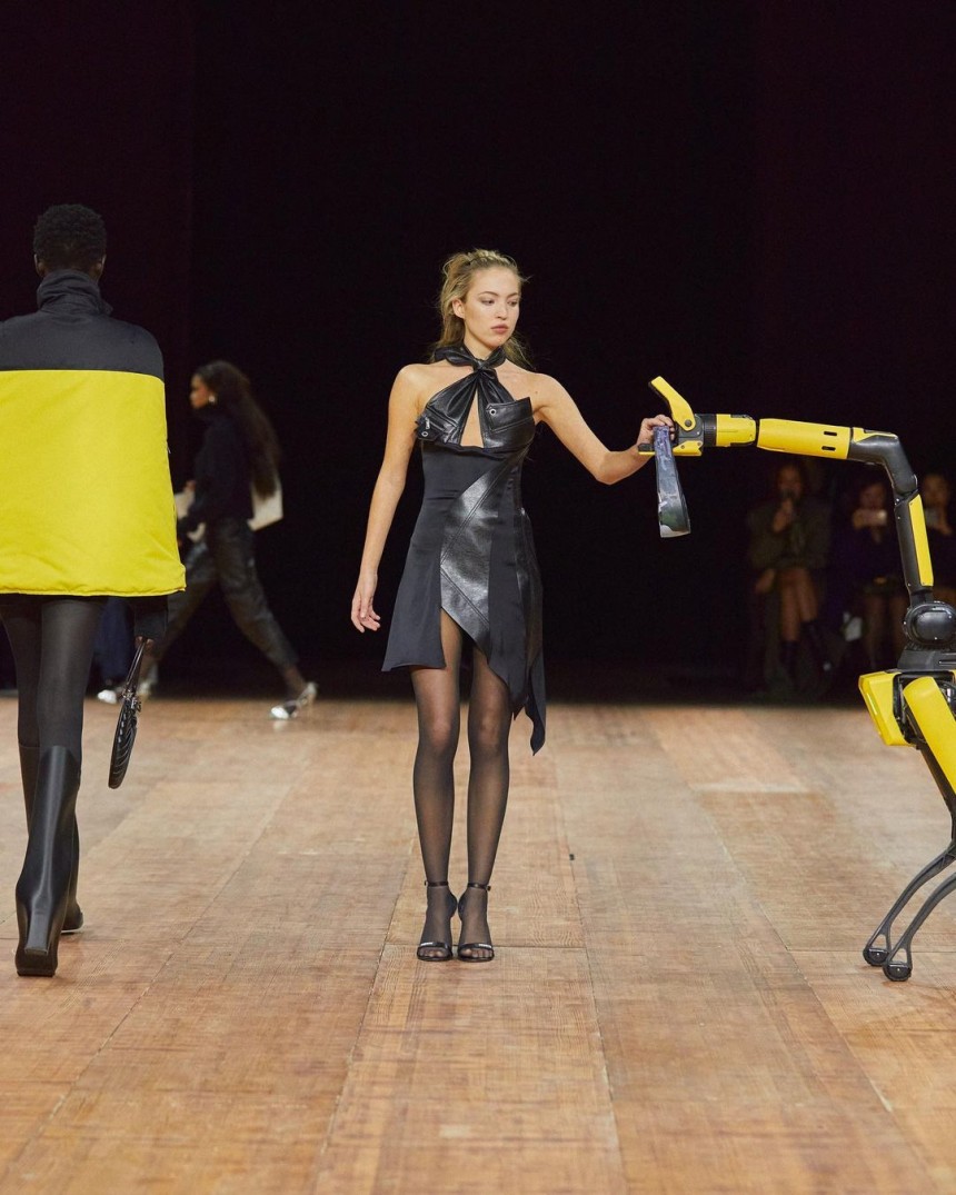 Boston Dynamics' Spot walks at Paris Fashion Week for Coperni Fall/Winter 2023