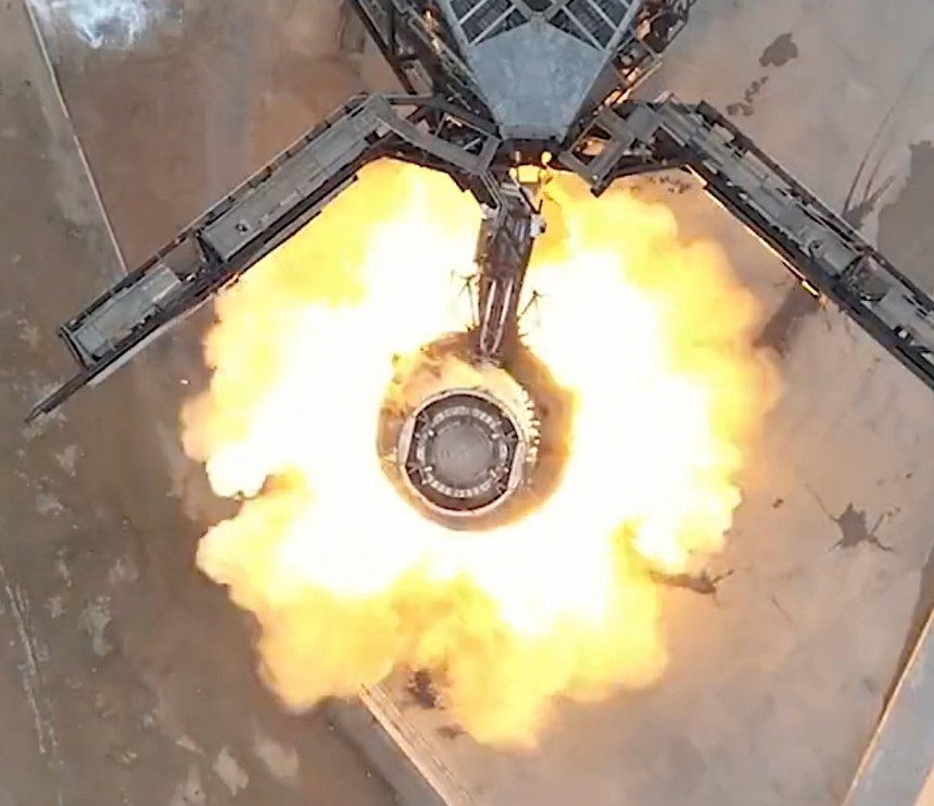 Starship fires 31 Raptor engines at once