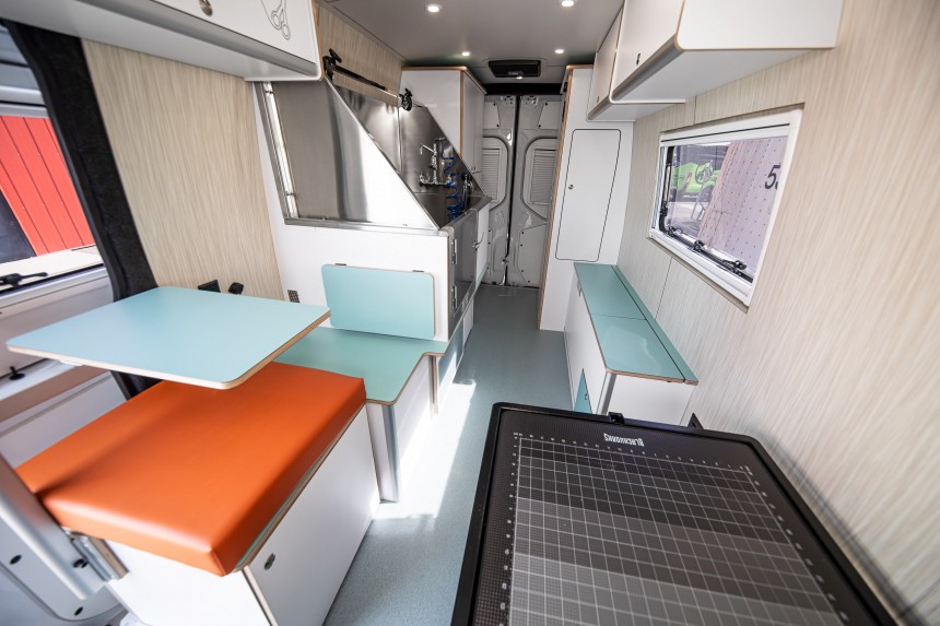 Sprinter Van Was Turned Into a Deluxe Mobile Pet Spa Ready To Offer Five\-Star Grooming