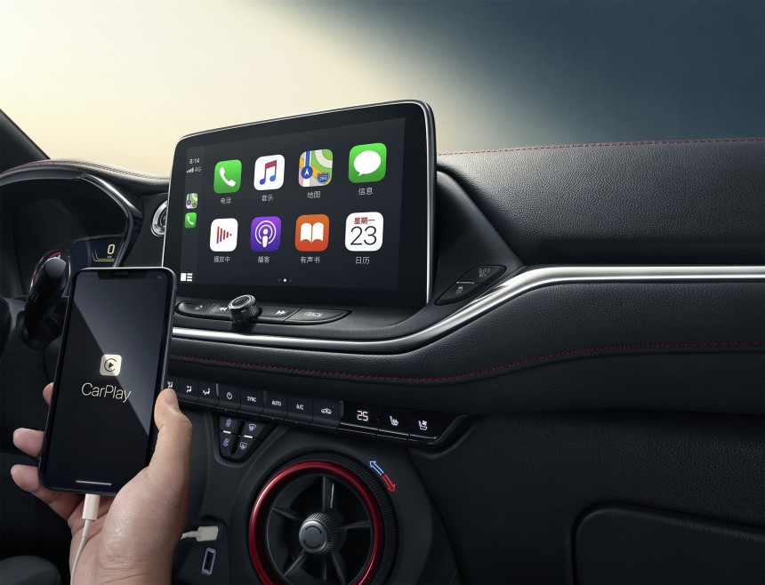 Apple CarPlay in GM cars