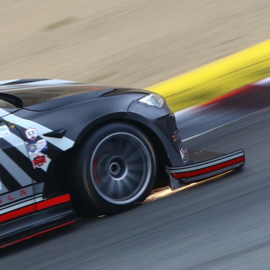 Unplugged Performance Tesla S Plaid sets record and Willow Springs \- Streets of Willow track