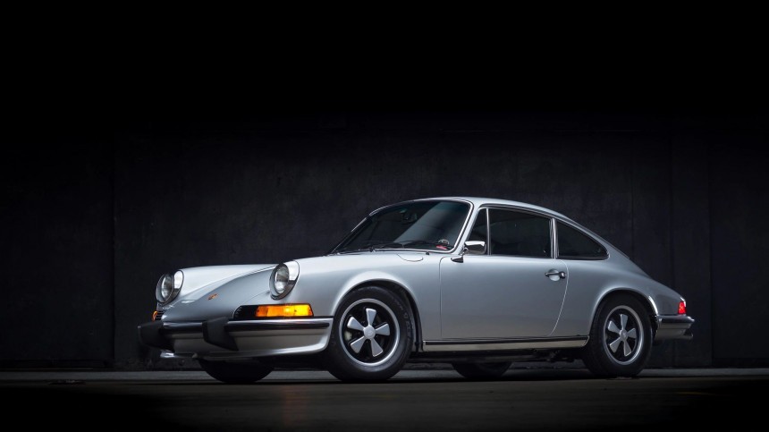 1973 Porsche 911 S Coupe modified with 2\.7L engine