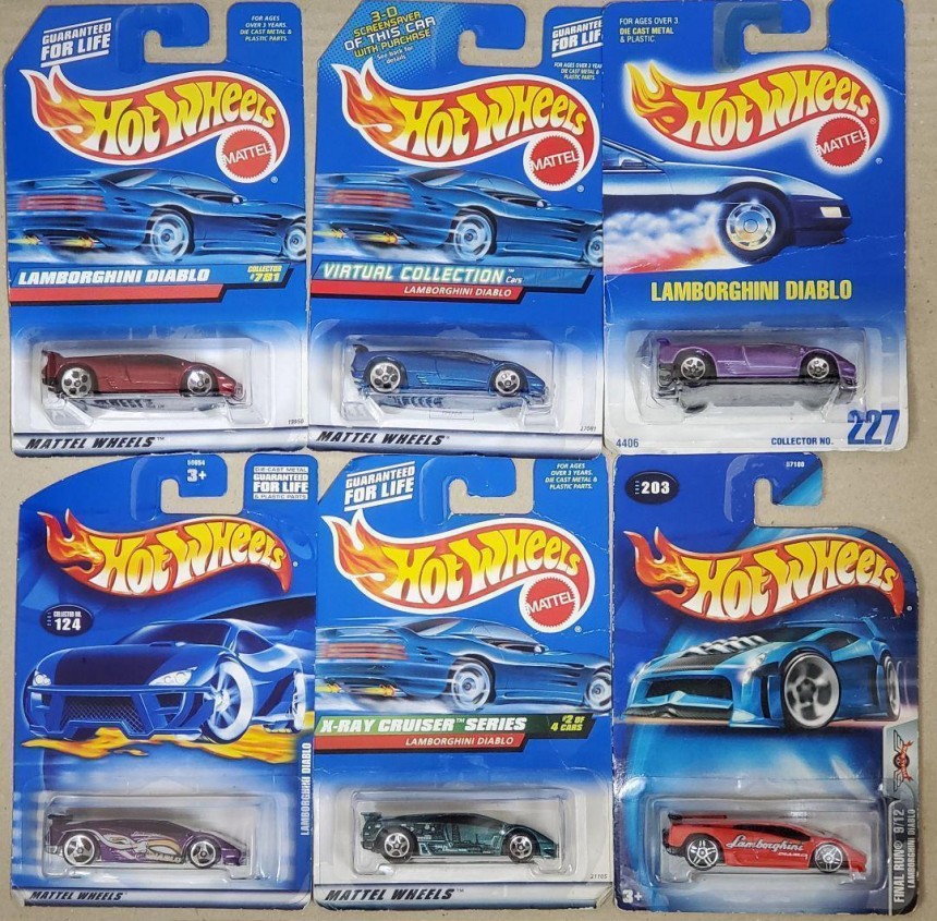 Mini GT is superior to the HW premium by a long shot. : r/HotWheels