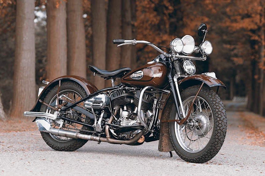 Harley\-Davidson 1942er