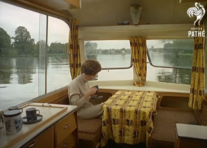 Creighton Gull, the original CaraBoat, shown in TV ad in 1968