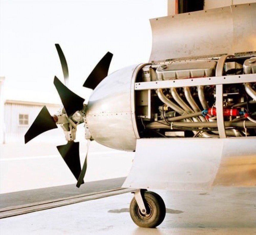 The RP\-4 double V8 airplane cowling