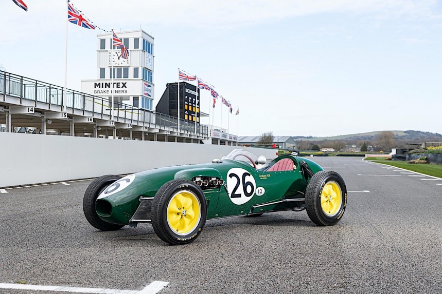 1957\-58 Lotus\-Climax Type 12 chassis 353