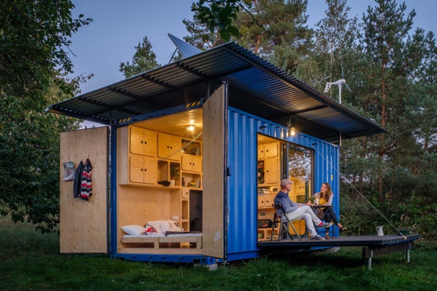 Gaia the Off\-the\-Grid House is made of a shipping container, is entirely self\-sufficient and very cozy